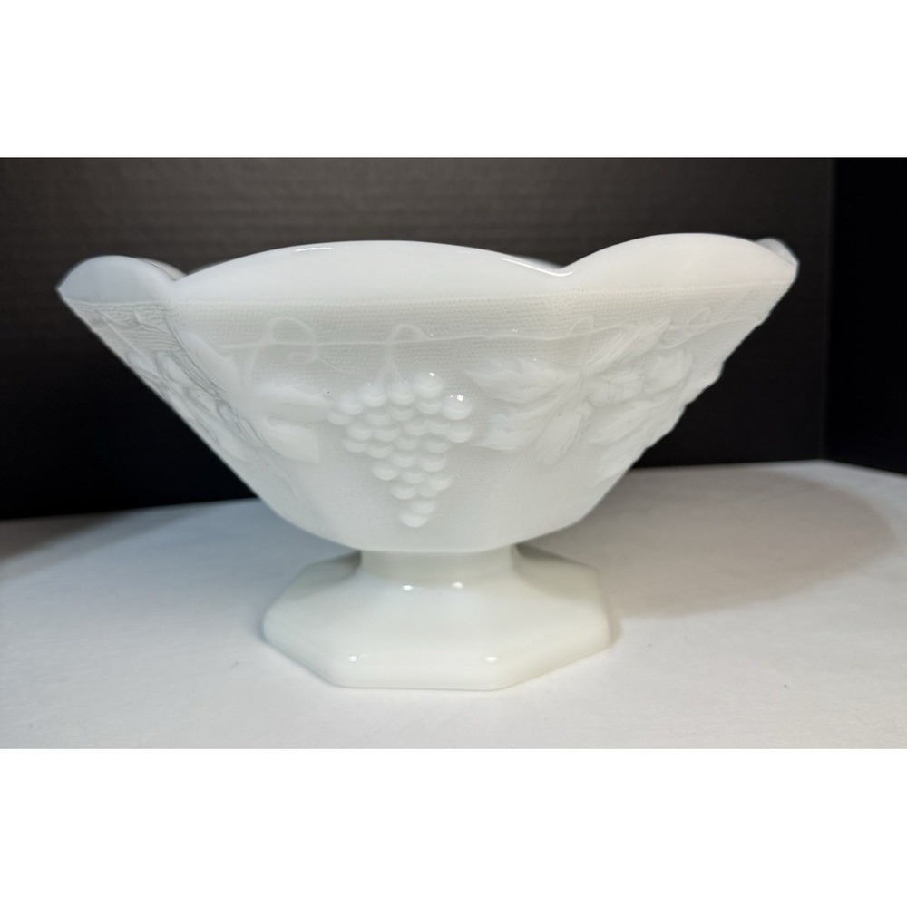 Vintage Anchor Hocking Milk Glass Octagon Shape Pedestal Fruit Bowl